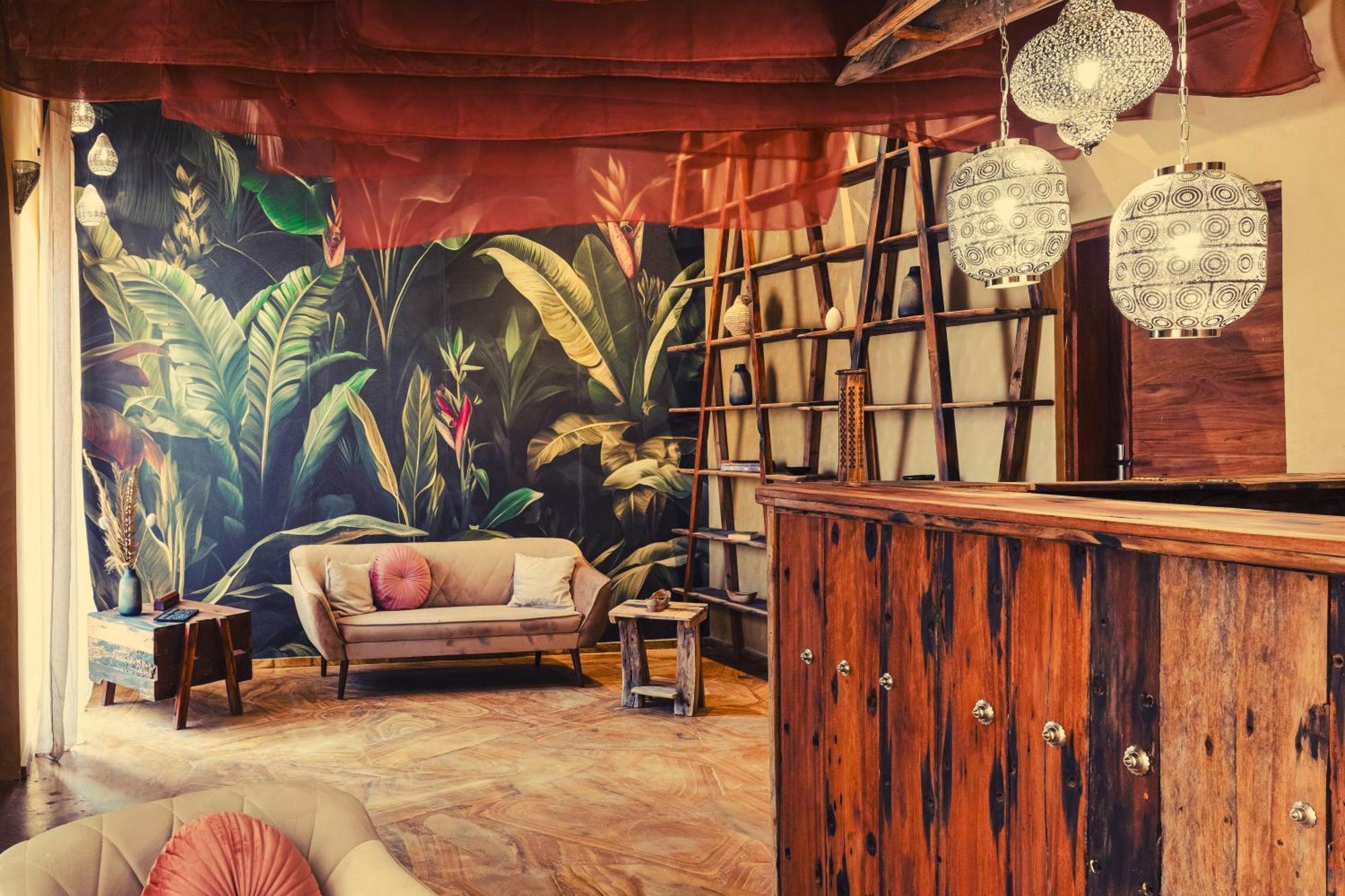 Clove Island Essence & Hotel Matemwe (Zanzibar)